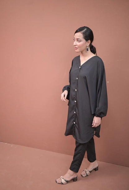 2 Pcs Women's Stitched Malai Georgette Solid Suit